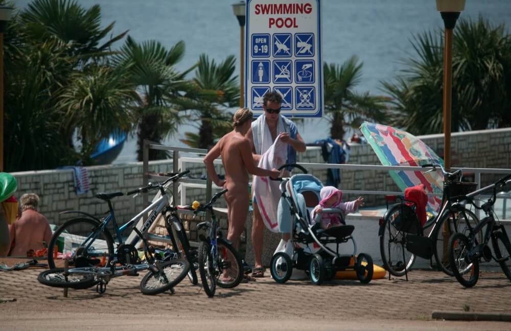 Poolside Camp Gathering pics - A naturist values sincerity, as well as honesty and openness