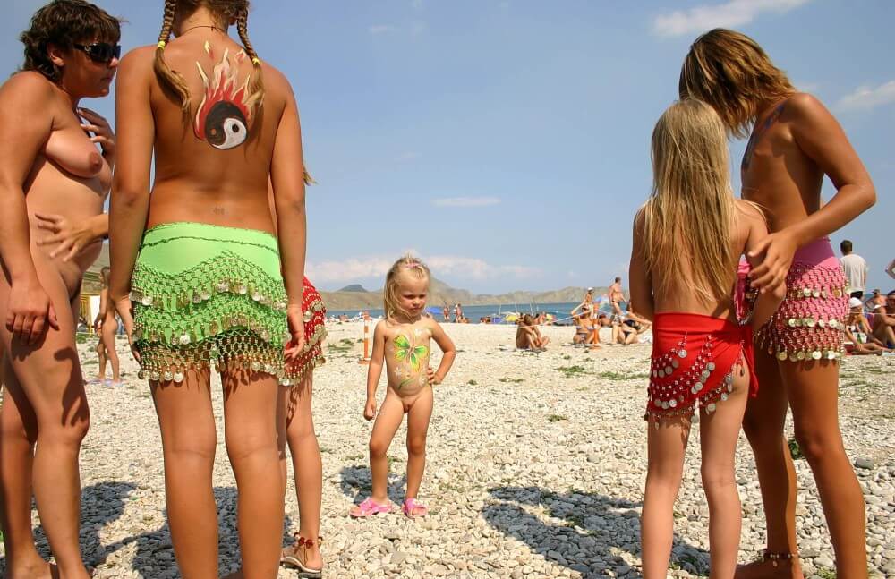 Pageant Model Profile One pics - Nature provides inspiration and energy for the practice of naturism and nudism