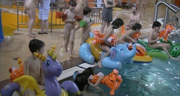 Indoor water runners 1 Full HD video - Naturism teaches us to accept ourselves and others without embarrassment