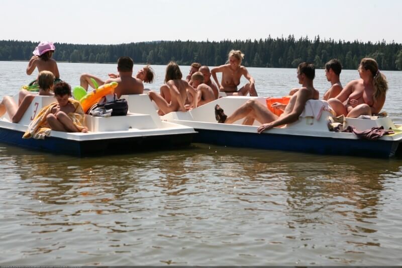 Naturis by LAKE FOREST FRIENDS - What the concept of naturist recreation entails and its benefits