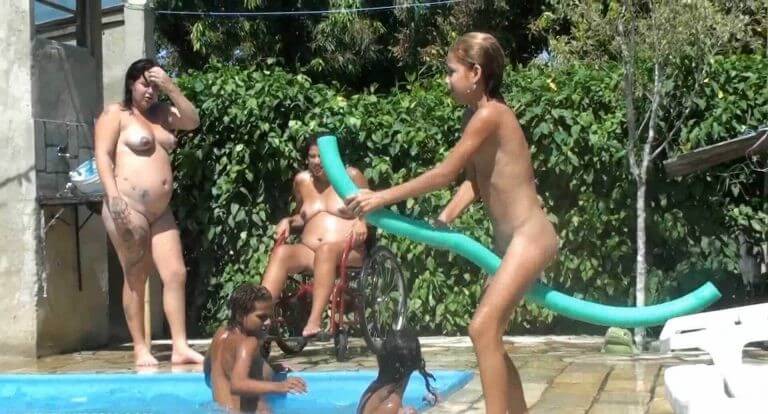 Oceanic Backyard Noon # 1 Full HD - Family nudism in the 21st century