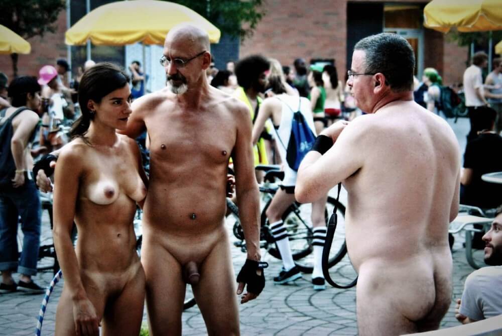 World Naked Bike Ride [WNBR] UK 2011 gallery - Activities conducted in a state of complete nudity