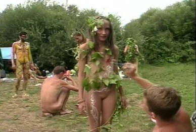 Enature - Mother Naturists - Must always be without clothes