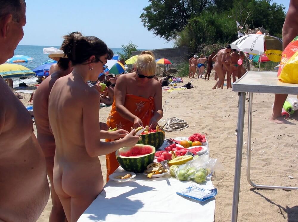 Bulgarian Nude Day Preps pics - Nature fills the naked body with energy and inspiration