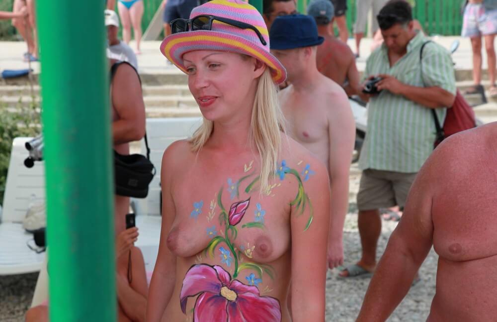 Neptune Grandpa Masters pics - Nudism strengthens health and self-esteem