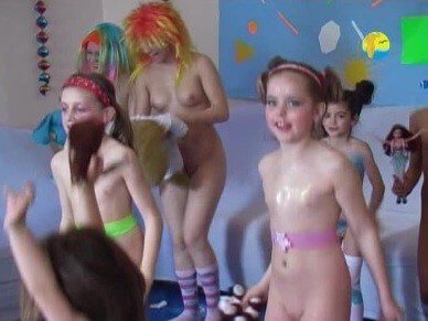 Naturism Freedom: Disco - Peace and tranquility are goals for those who choose nudism and naturism