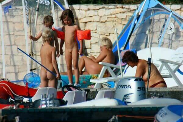 By the boat photos - Taking off ones clothes is a way to strengthen inner harmony