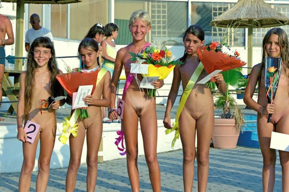 Beauty contest FR photos - Naturism teaches you to accept yourself and others
