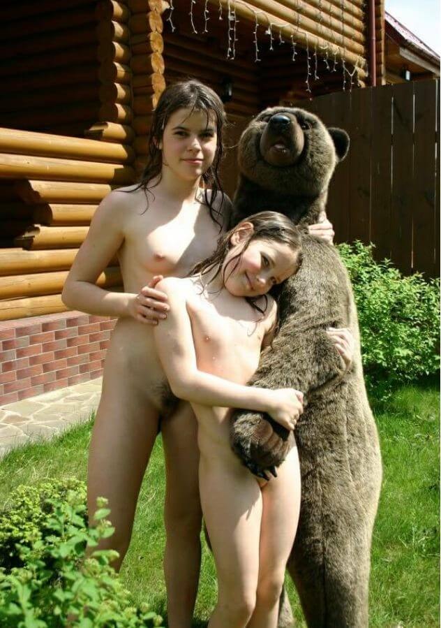 Naturism photo gallery # 57 - A resort for nature lovers