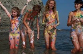 A Mediterranean Crag photos - Living in harmony and tranquility is the primary goal of naturists and nudists