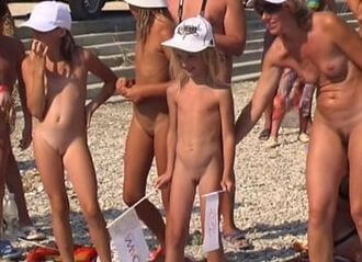 Naturist Royal Family Show video - Nudism promotes respect for the environment