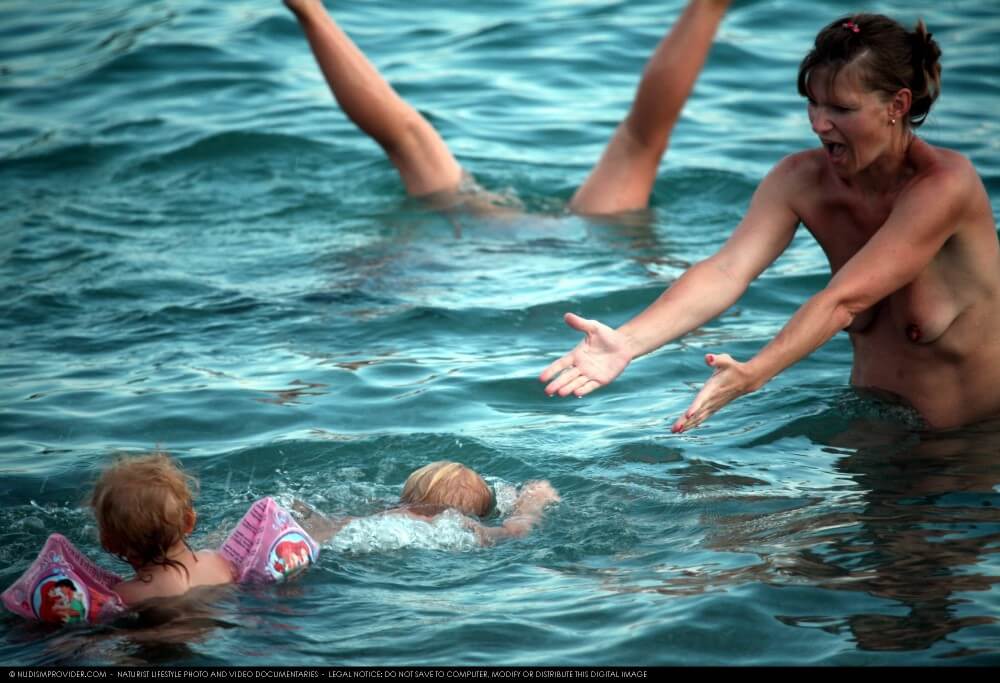 Water Locations Photo Set 6 - Naturism and the ecological sustainability of natural recreation areas