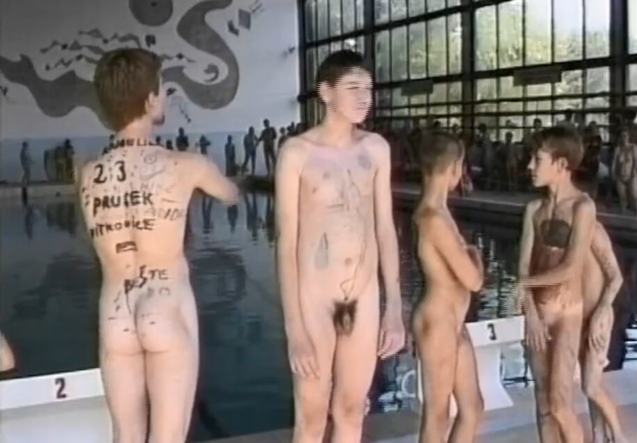 Helios Natura: The Colors of Naturism - Nudism promotes respect for the environment